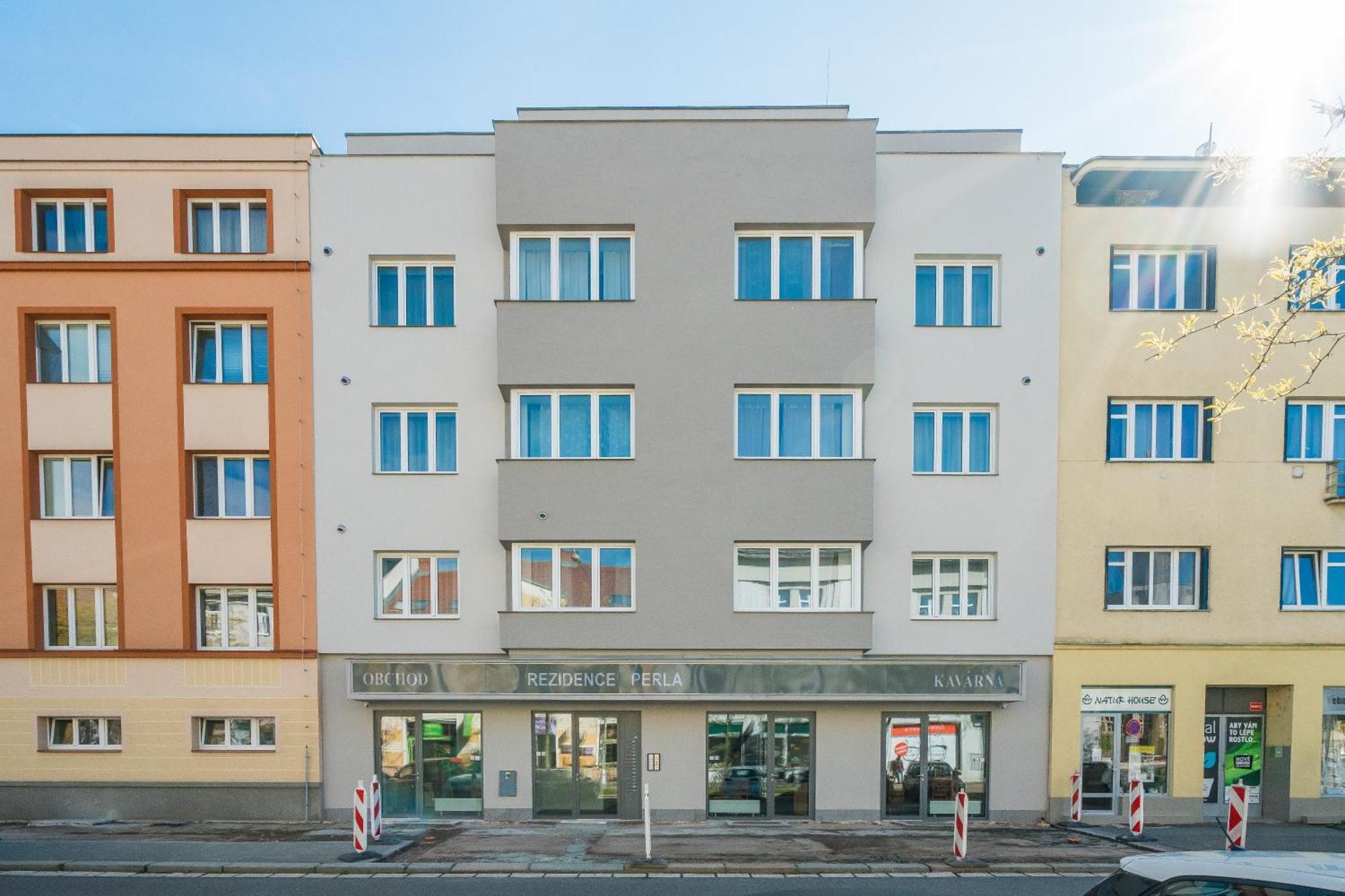 Perla Hradce 302 Apartamento Hradec Králové Exterior foto